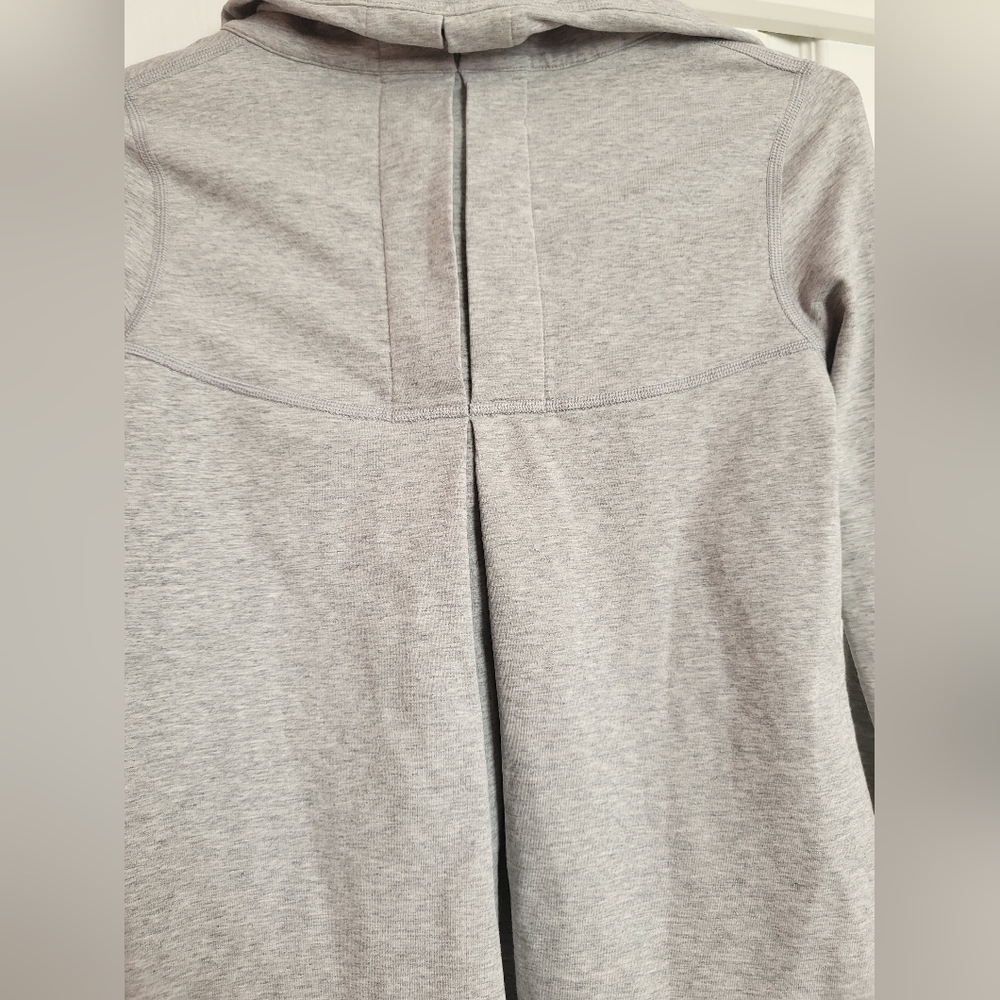 Ivivva Grey Sweater Jacket - Picture 6 of 9